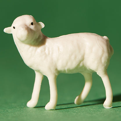 羊の置物B